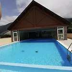 Апартаменты De Luchon T3 Vue Montagne 15 Minutes Station De Ski, Piscine De Juin - Septembre Bagneres-de-Luchon