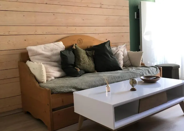 De Luchon T3 Vue Montagne 15 Minutes Station De Ski, Piscine De Juin - Septembre Апартаменты *